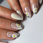 Bright French Daisy NailsCarefully designed pure handmade press-on gel nails