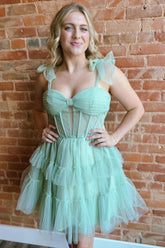 Green Adjustable Straps A-Line Tulle Tiered Short Corset Homecoming Dress
