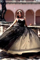 Sparkly Black Tulle Spaghetti Straps Quinceanera Dress with Appliques