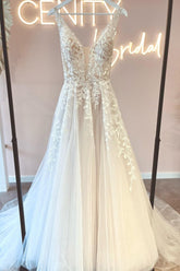 Bmbridal Elegant A-Line Tulle Wedding Dress With Lace Appliques Long