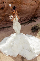 Beautiful Mermaid V-Neck Off-The-Shoulder Tulle Wedding Dresses