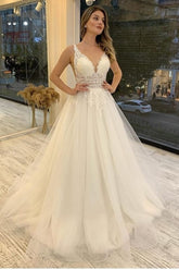 Bmbridal Gorgeous V-Neck Tulle Wedding Dress Sleeveless