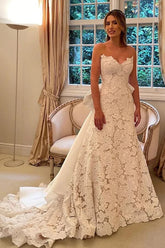 Beautiful Ivory Lace A-line Strapless Boho Wedding Dresses With Bowtie