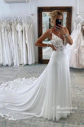 Chiffon A-line Spaghetti Straps Lace Appliques Court Train Wedding Dress