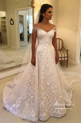 Gorgeous Tulle A-line Off-the-Shoulder Lace Appliques Wedding Dresses