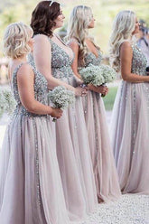 Chiffon Stunning V-neck Bridesmaid Dress Long Backless Formal Dresses