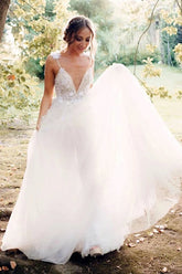 Simple Lace Top Spaghetti Straps A-Line Sweep Train Long Wedding Dresses