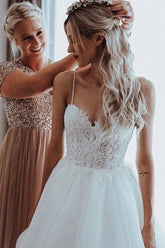 Spaghetti Straps Shining Tulle Beaded Appliqued A-line Wedding Dresses