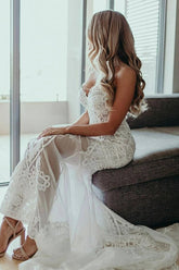 Sweetheart Sheath Lace Appliques Court Train Beach Wedding Dress