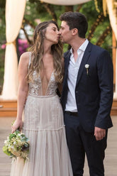 Embroidery A-Line Appliques V-neck Bohemain Tulle Wedding Dress