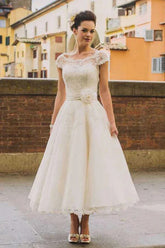 Princess Tulle A-line Cap Sleeves Tea Length Lace Wedding Dresses