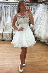 Charming Beaded Sheer Tulle Lace Appliques Homecoming Dresses Graduation Dress