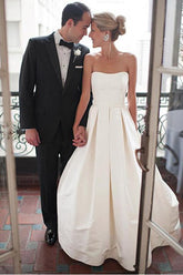 Simple Ivory Satin Sweetheart Strapless Wedding Dress With Court Train