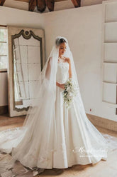Vintage Satin Strapless Ball Gown Wedding Dresses With Floral Lace