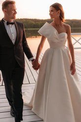 Vintage Satin One Shoulder Ball Gown Wedding Dresses With Train