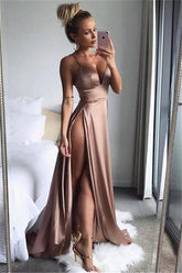 Chic Spaghetti-Straps Split Long Prom DressesWomen's Party Gowns