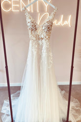 Bmbridal Sleeveless V-Neck Wedding Dress Princess Tulle With Appliques