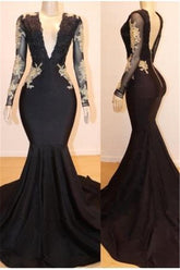 Long Sleeves Appliques Mermaid V-Neck Long Prom Dresses