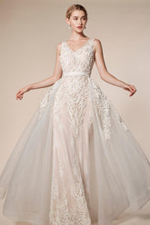 Sleeveless Long Fitted Wedding Gown