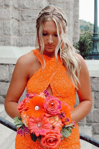 Glitzerndes, türkisfarbenes Neckholder-Kleid mit rückenfreiem Pailletten-Abschlussballkleid