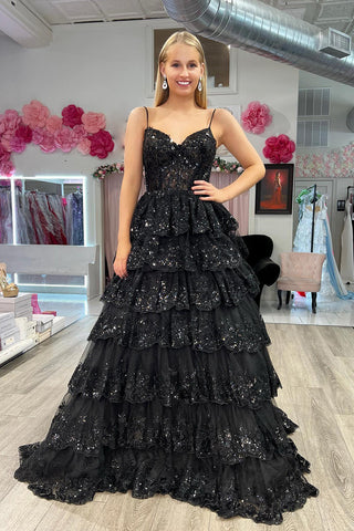 A-Linien-Ballkleid mit Spaghettiträgern und gestufter Spitze