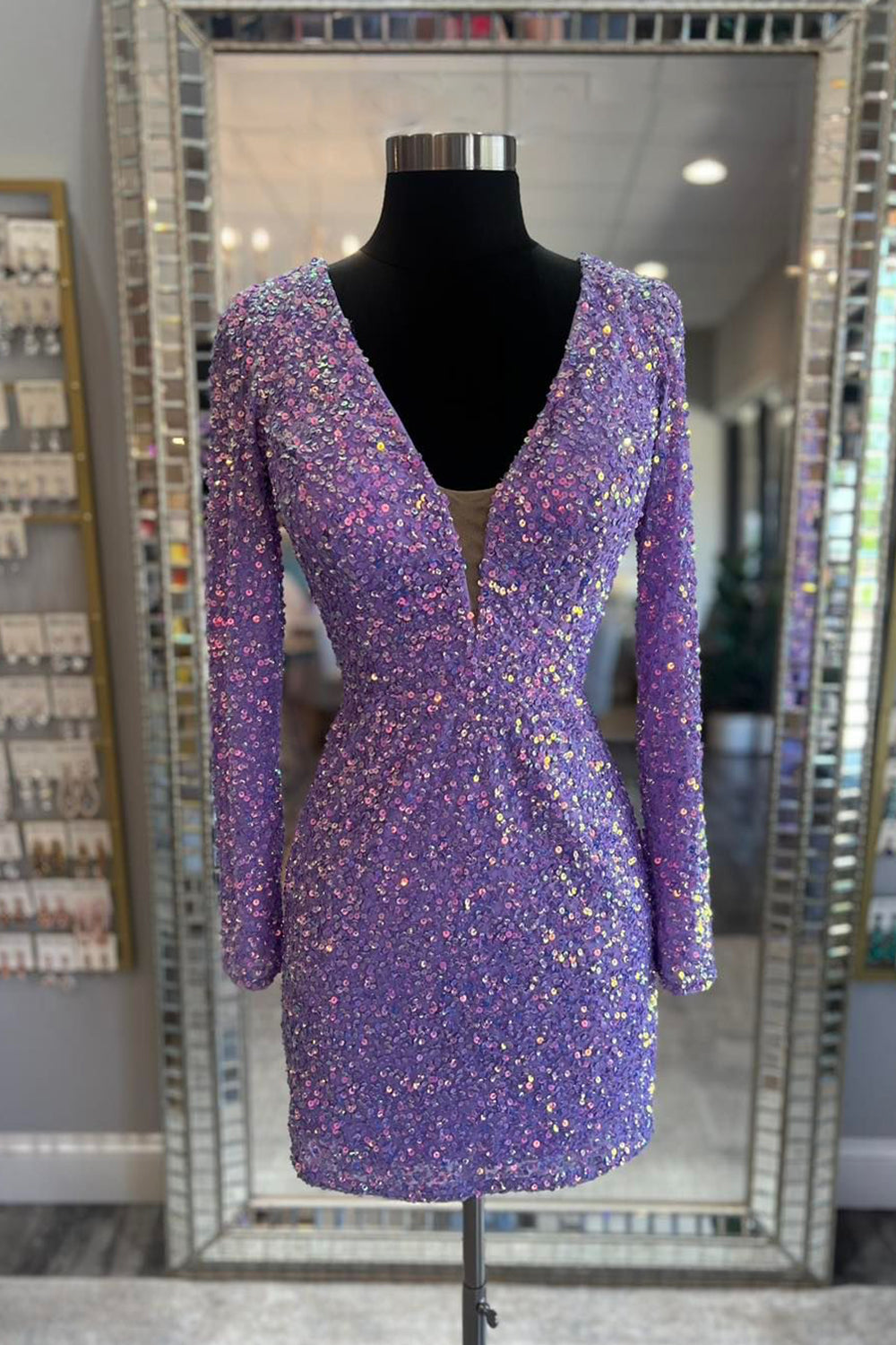 Sparkly Light Purple Sequins V-neck Long Sleeves Bodycon Homecoming Dress 