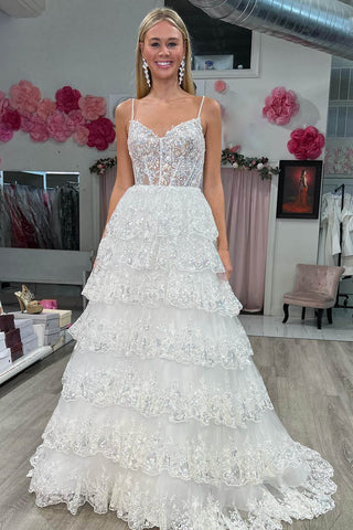 A-Linien-Ballkleid mit Spaghettiträgern und gestufter Spitze