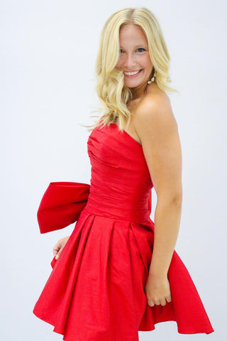 Trendy Sheath Strapless Black Short Homecoming Dress with Bowknot