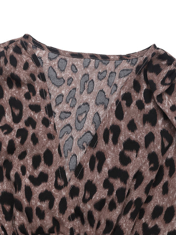 Langärmliges Midikleid mit Leopardenmuster