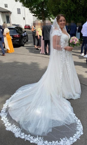 Cap Sleeves Princess Wedding Dress Lace Appliques Long