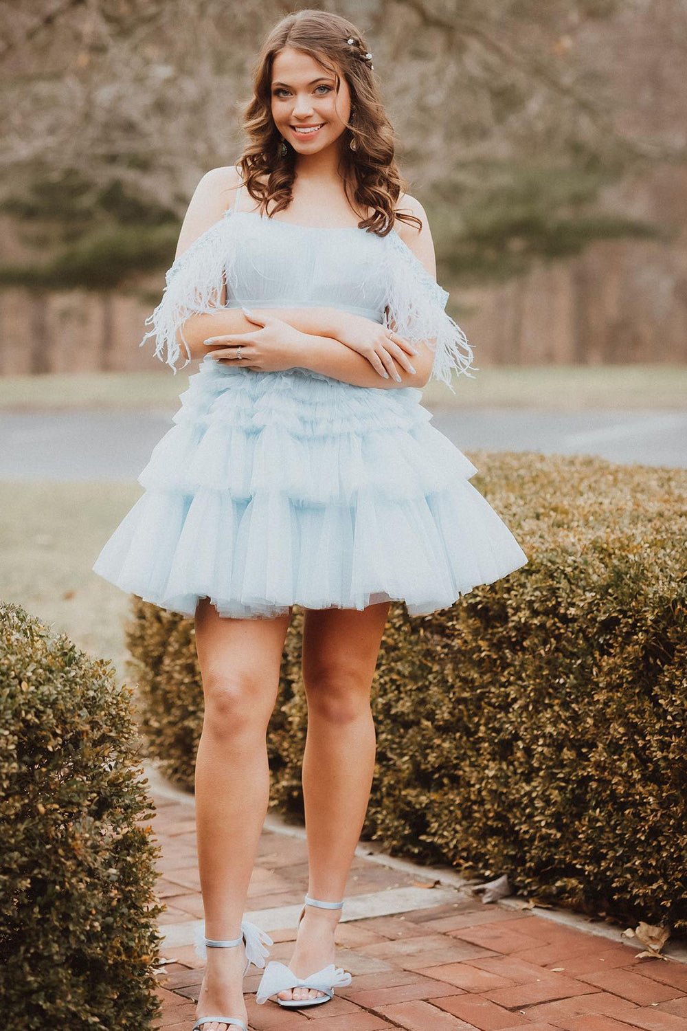 Blue Cold Shoulder A-Line Tulle Tiered Short Homecoming Dress with Feather