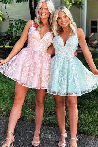 A-Linie Spaghettiträger Kurzes Homecoming-Kleid aus Spitze