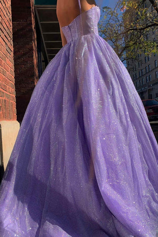 A-Linien-Kleid mit lavendelfarbenen Trägern und langem Ballkleid