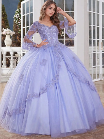 Luxury Lace V-Neck Ball Gown Quinceanera Dress with Flare Sleeve
