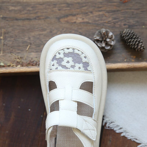 Women Retro Hollow Breathable Casual Sandals