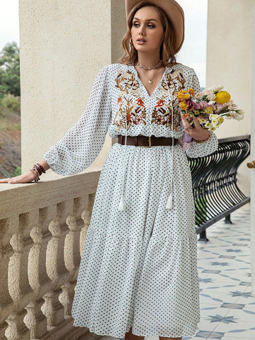 Langärmliges Midikleid in Übergröße