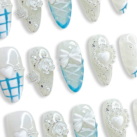 Hot SaleHeart RosesHandmade Artificial Gel Nail Press-On Nails
