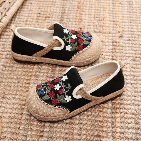 Women  Retro Floral Embroidery Linen Casual Shoes