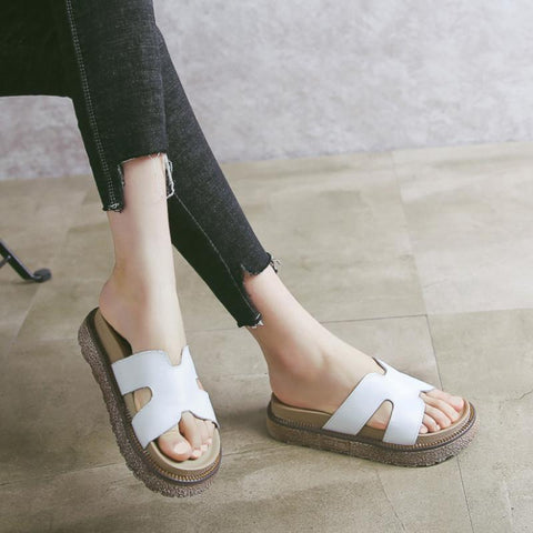 Cozy 2022 Leather Casual Flat-Bottomed Slippers