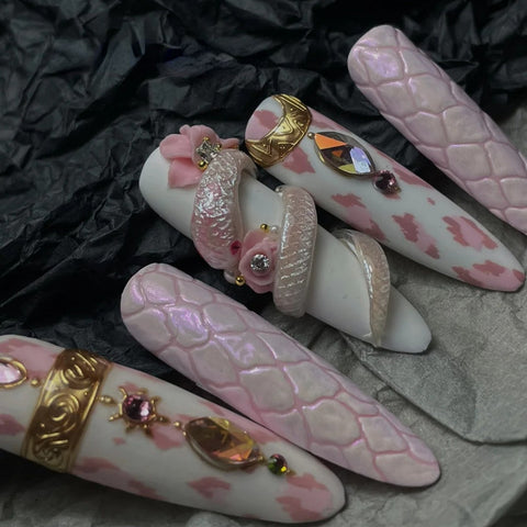 Pink Snake Nail Press On NailsCarefully designed pure handmade press-on gel nails