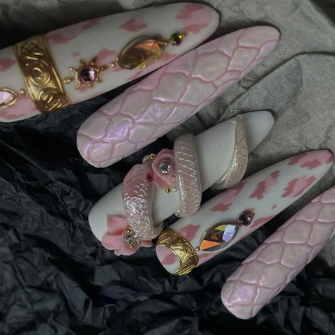 Pink Snake Nail Press On NailsCarefully designed pure handmade press-on gel nails