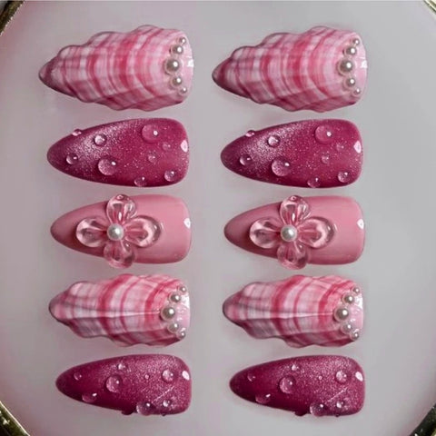 3D Pink Shells NailsCarefully designed pure handmade press-on gel nails