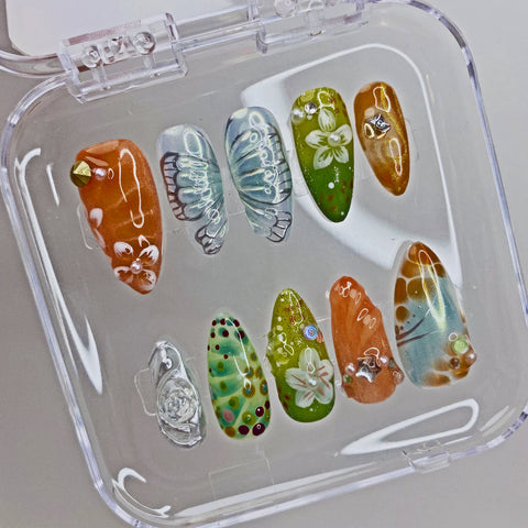 Butterfly and RoseCarefully designed pure handmade press-on gel nails