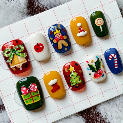 3D Christmas Nail Design PaintingCarefully designed pure handmade press-on gel nails
