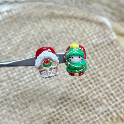 Kitty Accompanies You On Christmas(Press On Nails)Carefully designed pure handmade press-on gel nails