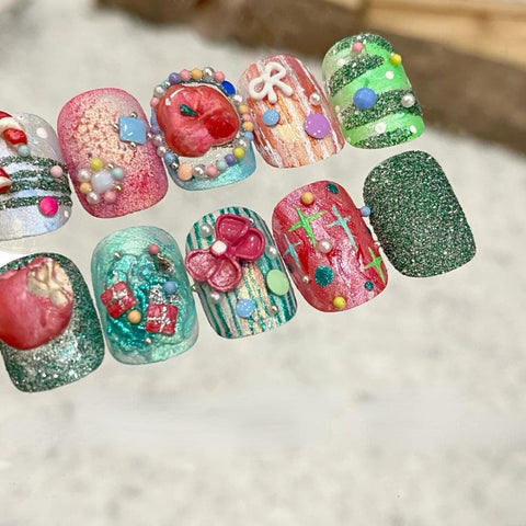 NewChristmas and New Year Nail ArtCarefully designed pure handmade press-on gel nails