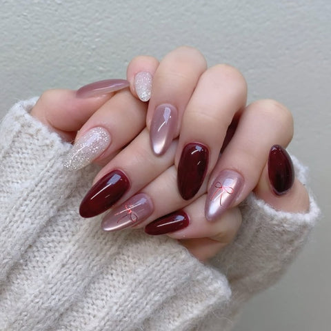 Cat's Eye Bow Solid Color Almond NailCarefully designed pure handmade press-on gel nails