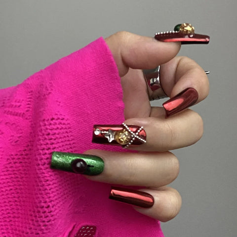 NewChristmas Metal GiftCarefully designed pure handmade press-on gel nails