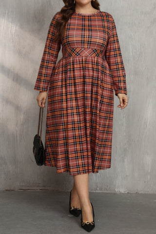 Plus Size Plaid  Long Sleeve Midi Dress
