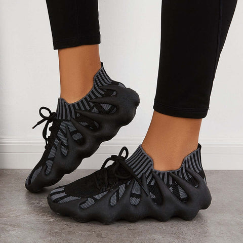 Lightweight Slip on Running Sneakers Knitted Walking Shoes